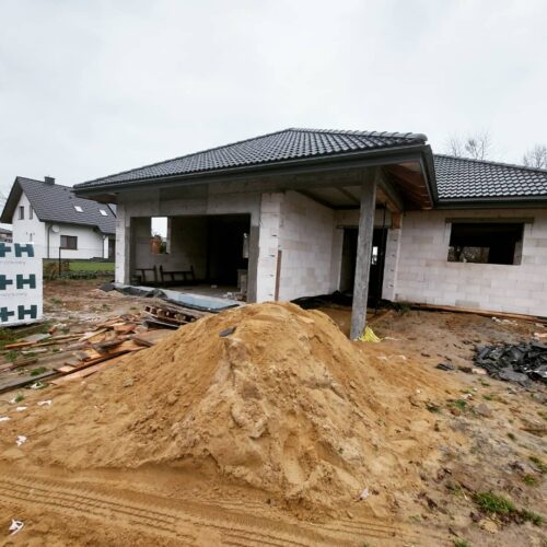 Planujesz budowę domu? Zacznij od wyboru sprawdzonej firmy budowlanej!
