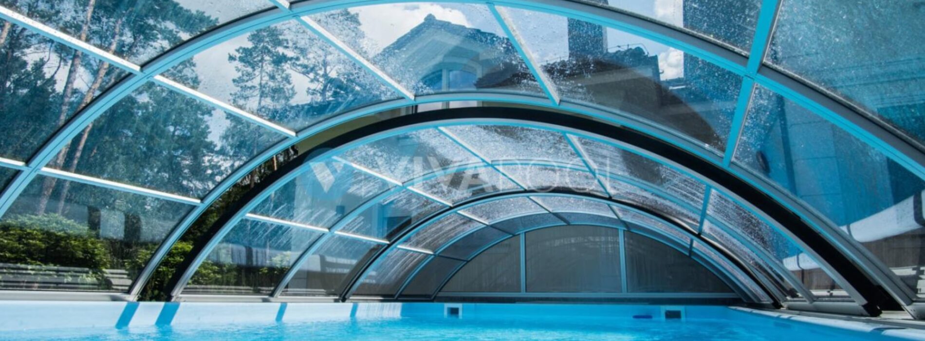 Na co zwrócić uwagę przy wyborze przeciwprądu do basenu ogrodowego?